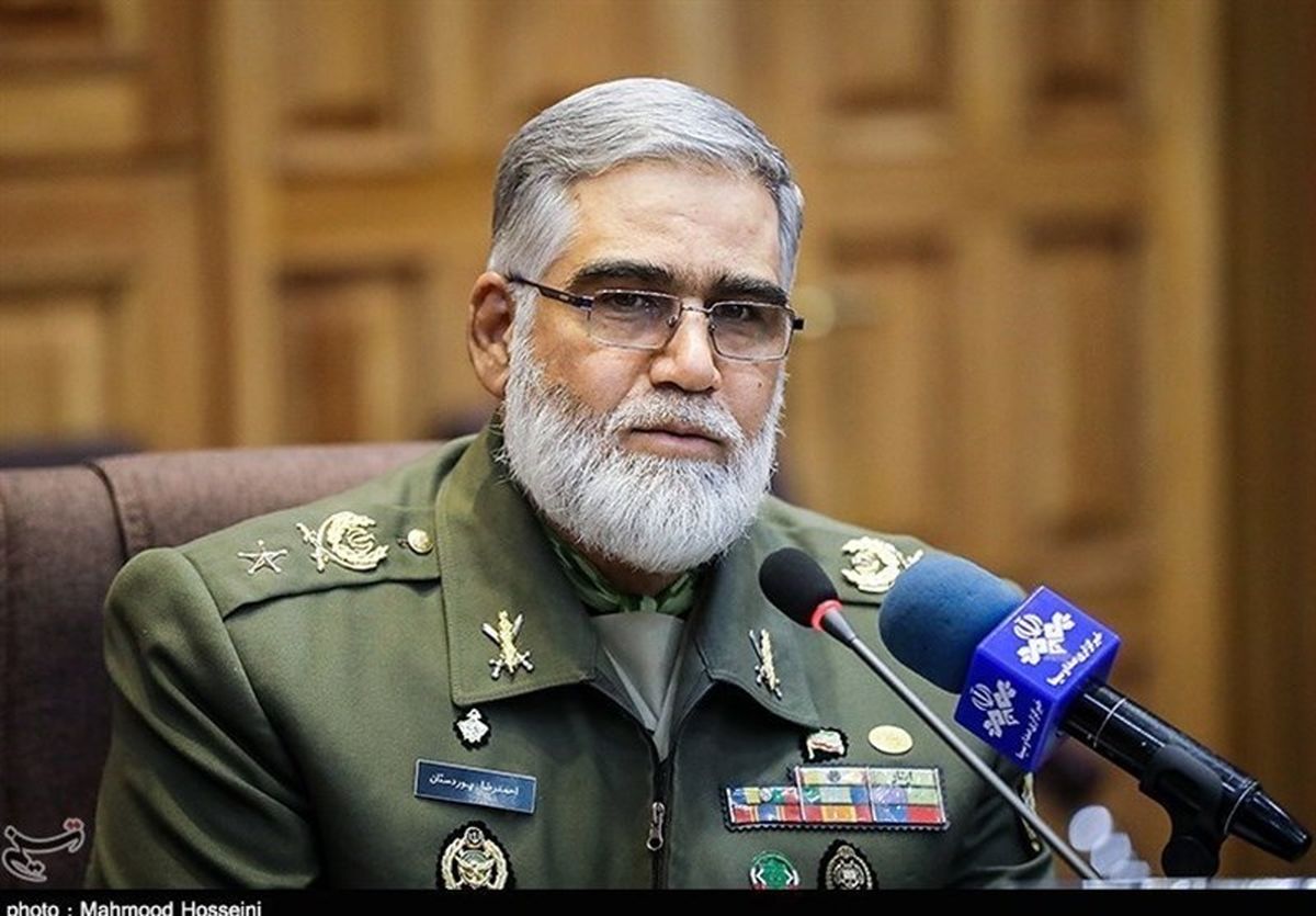 پیگیری مستمر فرمانده کل قوا درباره ارتقای معیشت کارکنان آجا