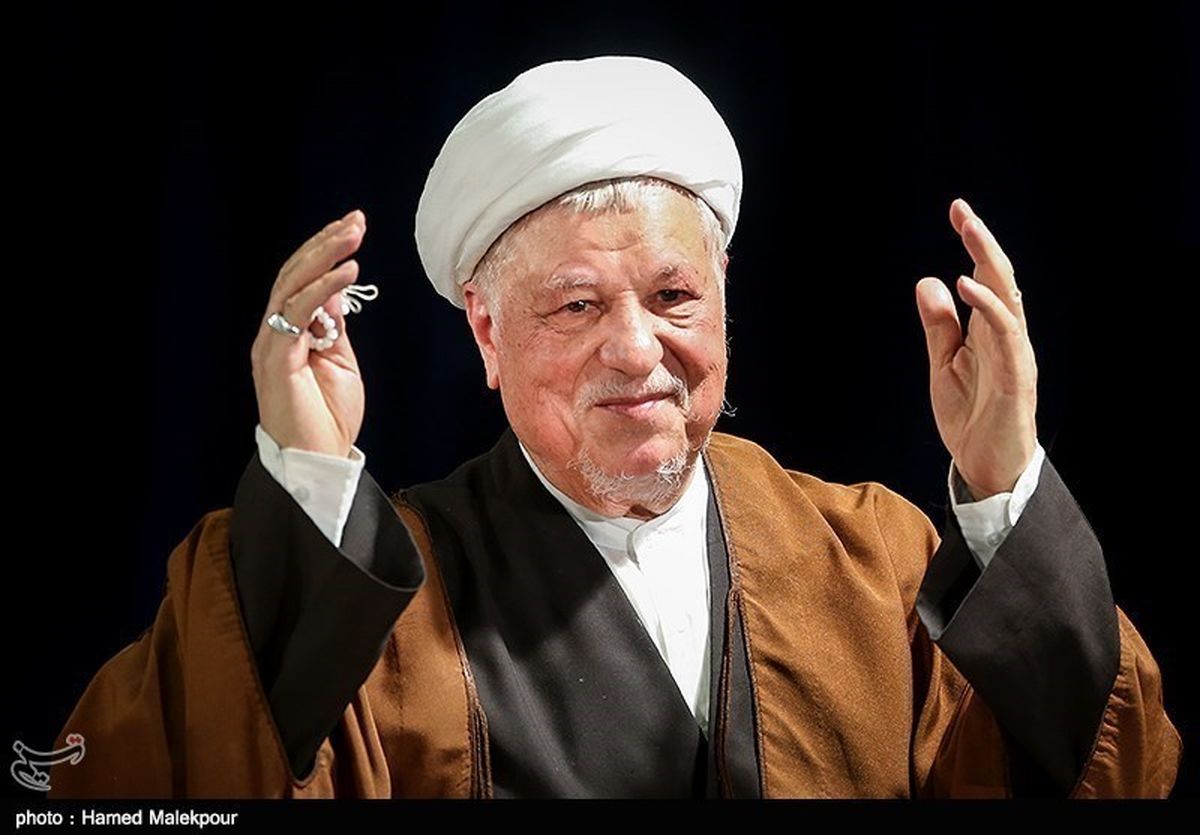 آیت‌الله هاشمی رفسنجانی مبارزی کم نظیر بود
