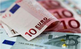 موفقیت سیاست های ارزی دولت، نیازمند حمایت کل حاکمیت است