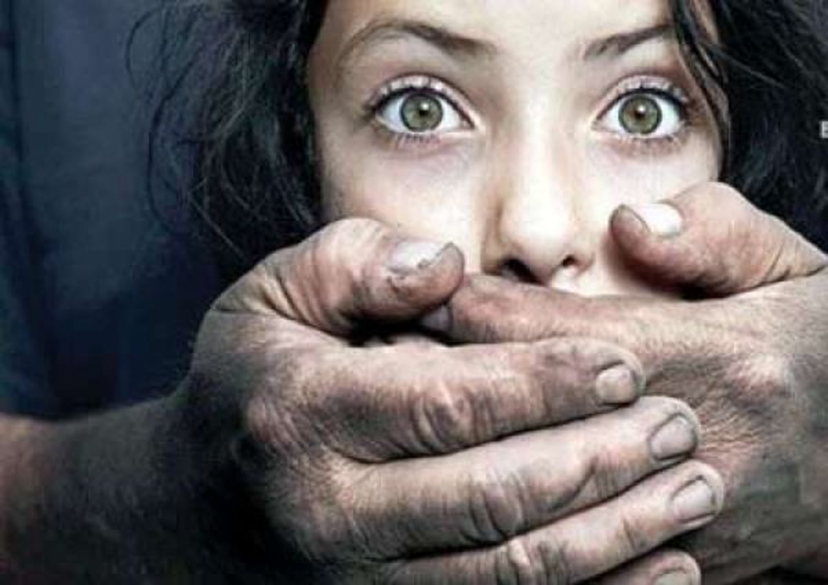 چطور باید برای شوهری که دوستش داشتم، ماجرای آزارجنسی مردهمسایه را تعریف می‌کردم؟