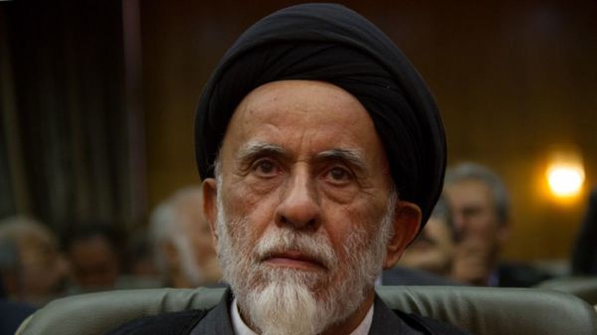 روحانی درباره فیلترینگ تلگرام به قوه قضائیه تذکر دهد/ قوه قضائیه نمی‌تواند 80 میلیون نفر را از چیزی محروم کند
