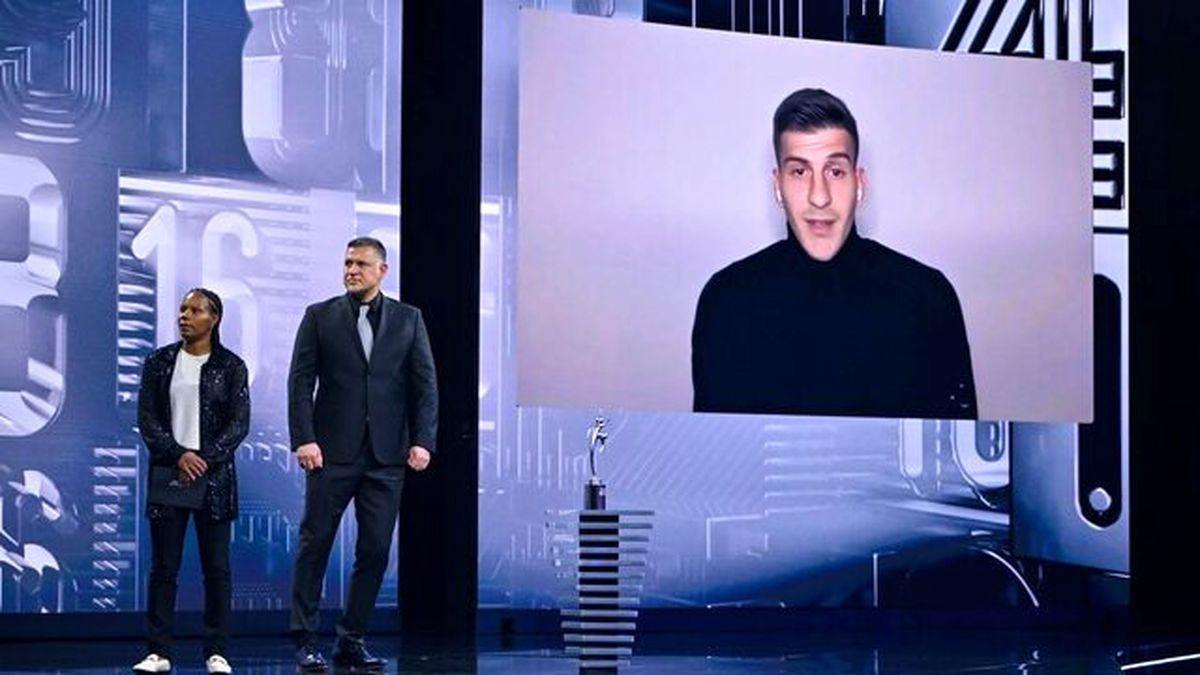 مسی مرد سال ۲۰۲۲ فوتبال جهان شد/ دایی جایزه بازی جوانمردانه فیفا را اهدا کرد/ ویدئو

