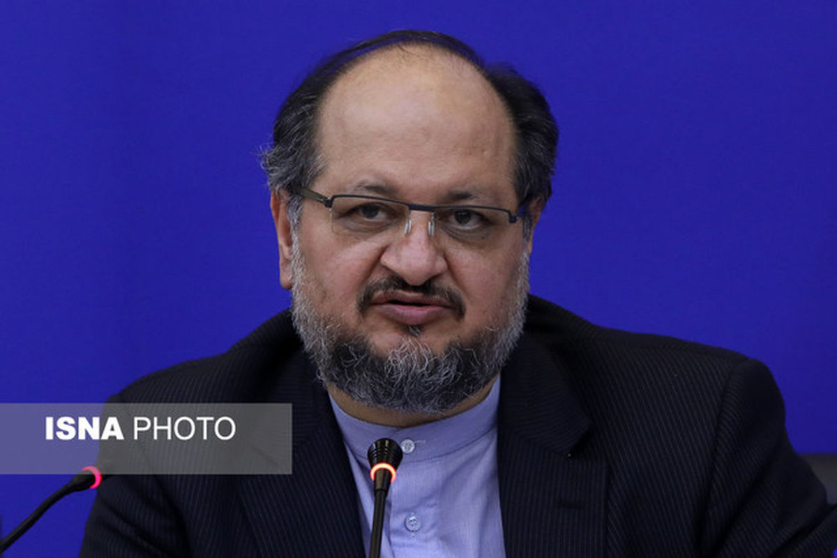 ثبت سفارش خودرو با دستور غیرقانونی وزیر سابق صنعت متوقف شد+ لیست تخلفات