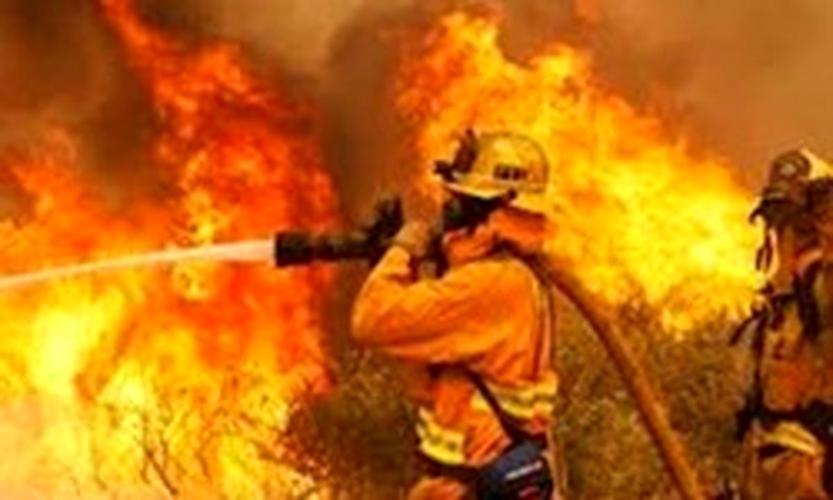 آتش‌نشانان 13 هزار ساعت آموزش می‌بینند
