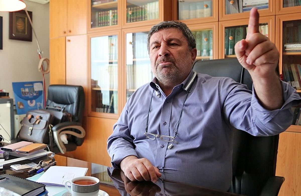 «الیاس حضرتی» از دبیرکلی حزب اعتماد ملی استعفا داد

