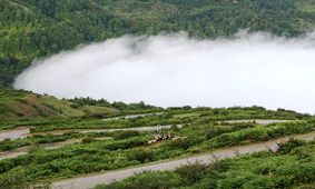 روستایی عجیب و رویایی بر فراز ابرها+ تصاویر