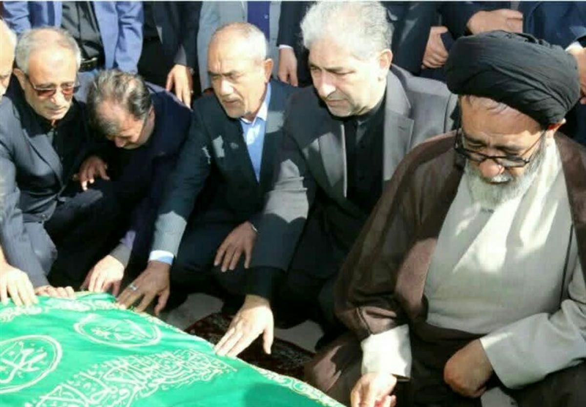 تشییع "پدر صنعت آذربایجان" با حضور معاونان وزرای کشور و صنعت در تبریز+تصاویر