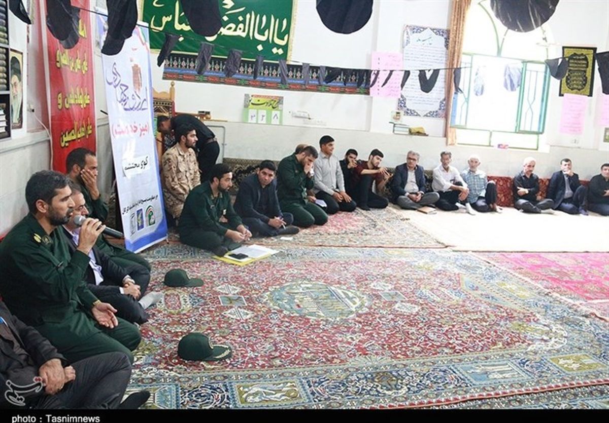 میز خدمت بسیجیان گرگان در قالب رزمایش اقتدار عاشورایی در مناطق محروم+تصاویر