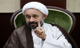 دختران خیابان انقلاب را باید به صداوسیما می‌بردند نه نیروی انتظامی