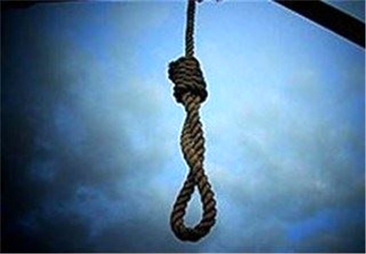 قاتل بعد از انداختن طناب دار دور گردنش خندید!