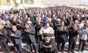 نماز ظهر عاشورا در سراسر استان سمنان اقامه شد