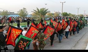 رژه ۵ مهر در آبادان برگزار شد