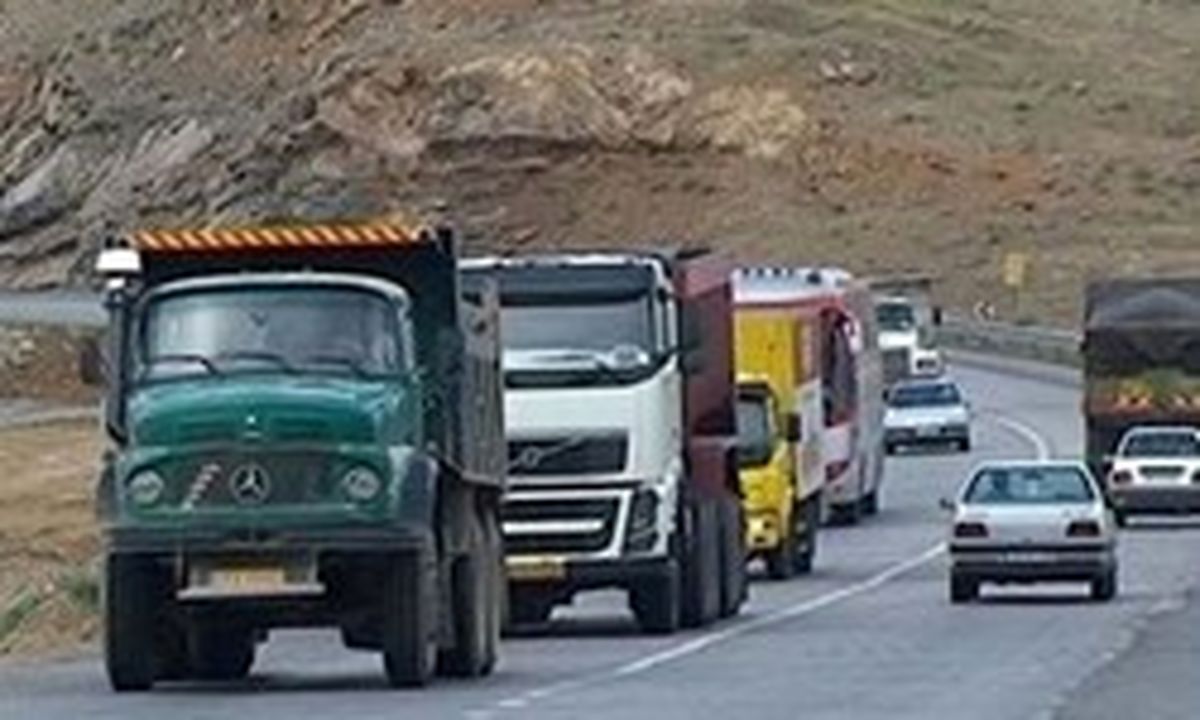 دستگیری 7 نفر از اخلال‌گران حمل و نقل کالا در زرند