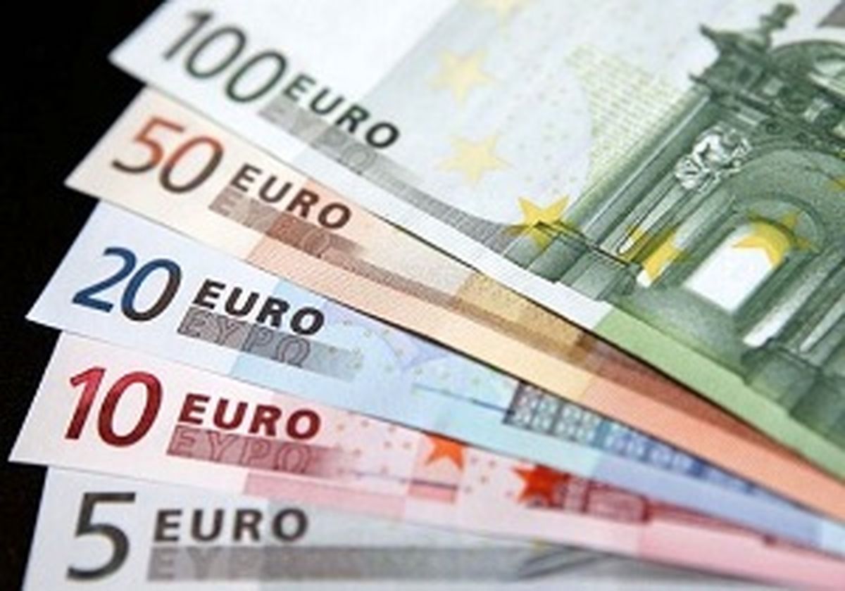 ارز کاهش یافت / دلار 13400
