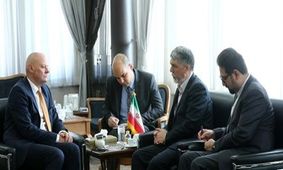 تأثیر خروج امریکا از برجام بر حوزه‌های فرهنگی از زبان آقای وزیر