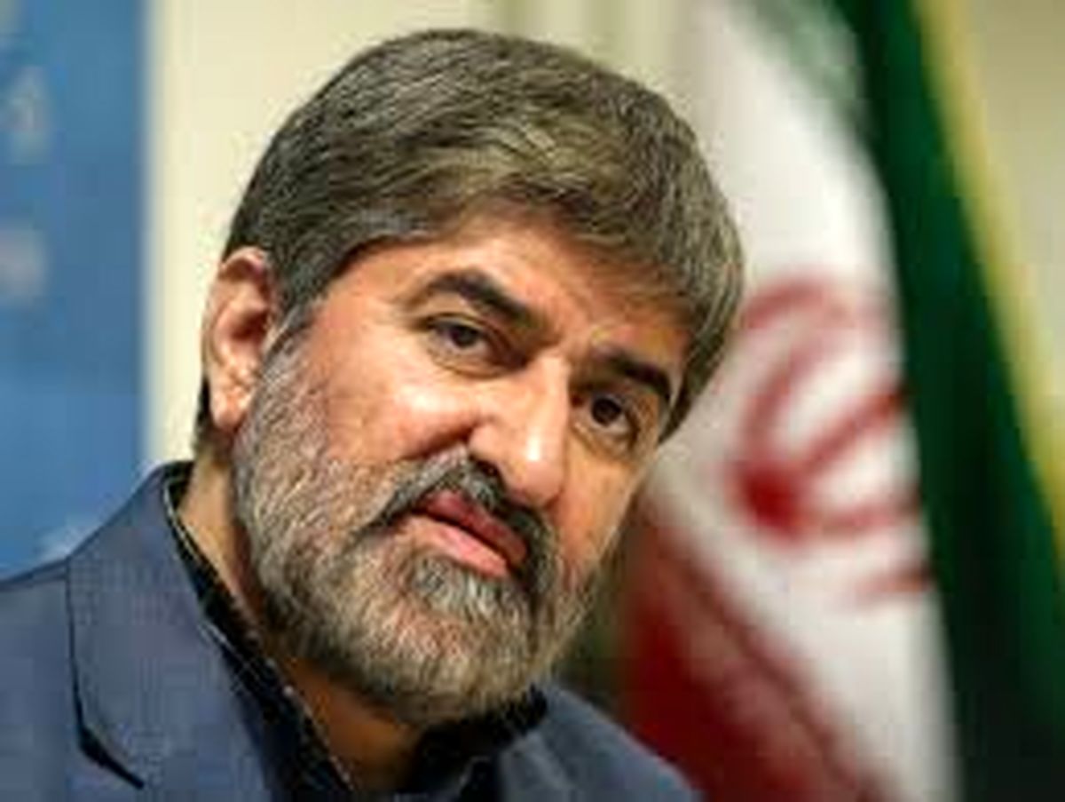 مطهری: اگر در زمان قتل های زنجیره ای در ایران، ما رسانه های آزاد داشتیم آن فجایع اتفاق نمی افتاد