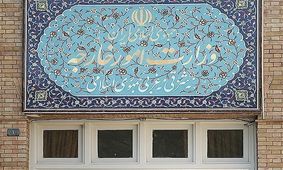 وزارت خارجه: موضوع حضور تیم کشتی آمریکا در ایران به کمیته ویژه ارجاع شد