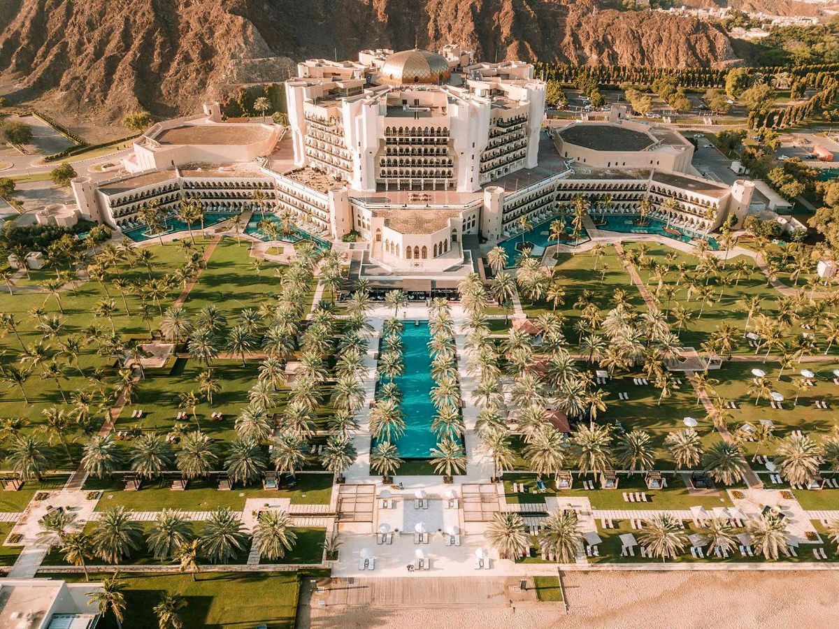 تصاویری از قصر البوستان محل مذاکرات بین ایران و آمریکا
