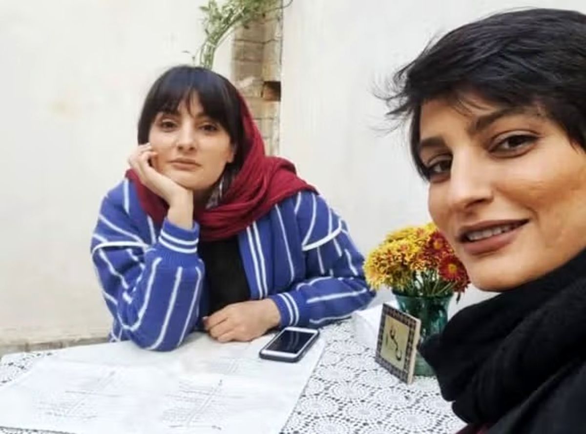 جایزه «شجاعت در روزنامه‌نگاری» برای الهه و الناز محمدی، 2 خواهر روزنامه‌نگار حوزه اجتماعی از ایران