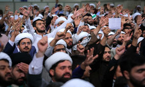 شکایت گروهی از طلاب قم از چند بازیگر زن
