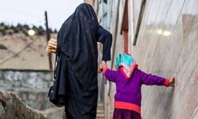 روند رو به رشد تعداد زنان سرپرست خانوار/ مقام سازمان بهزیستی: از ۲۴۰ هزار خانوار زن سرپرست تحت پوشش بهزیستی ۱۷۱ هزار نفر آنها ۲۰ تا ۴۰ سال دارند