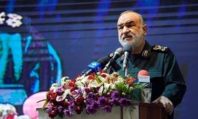 فرمانده کل سپاه: در خیابان‌های لوس آنجلس و لندن شب‌خواب هایی را می‌بینیم که یک شب هم در تهران آن‌ها را نخواهیم دید
