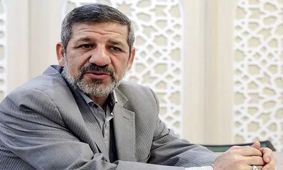 خانم‌هایی را می‌بینم که با کمر و ناف بیرون‌زده دنبال جلب مشتری‌اند نه موتورسواری!/ با رعایت شئونات اسلامی موافق گواهینامه موتور برای بانوان هستم
