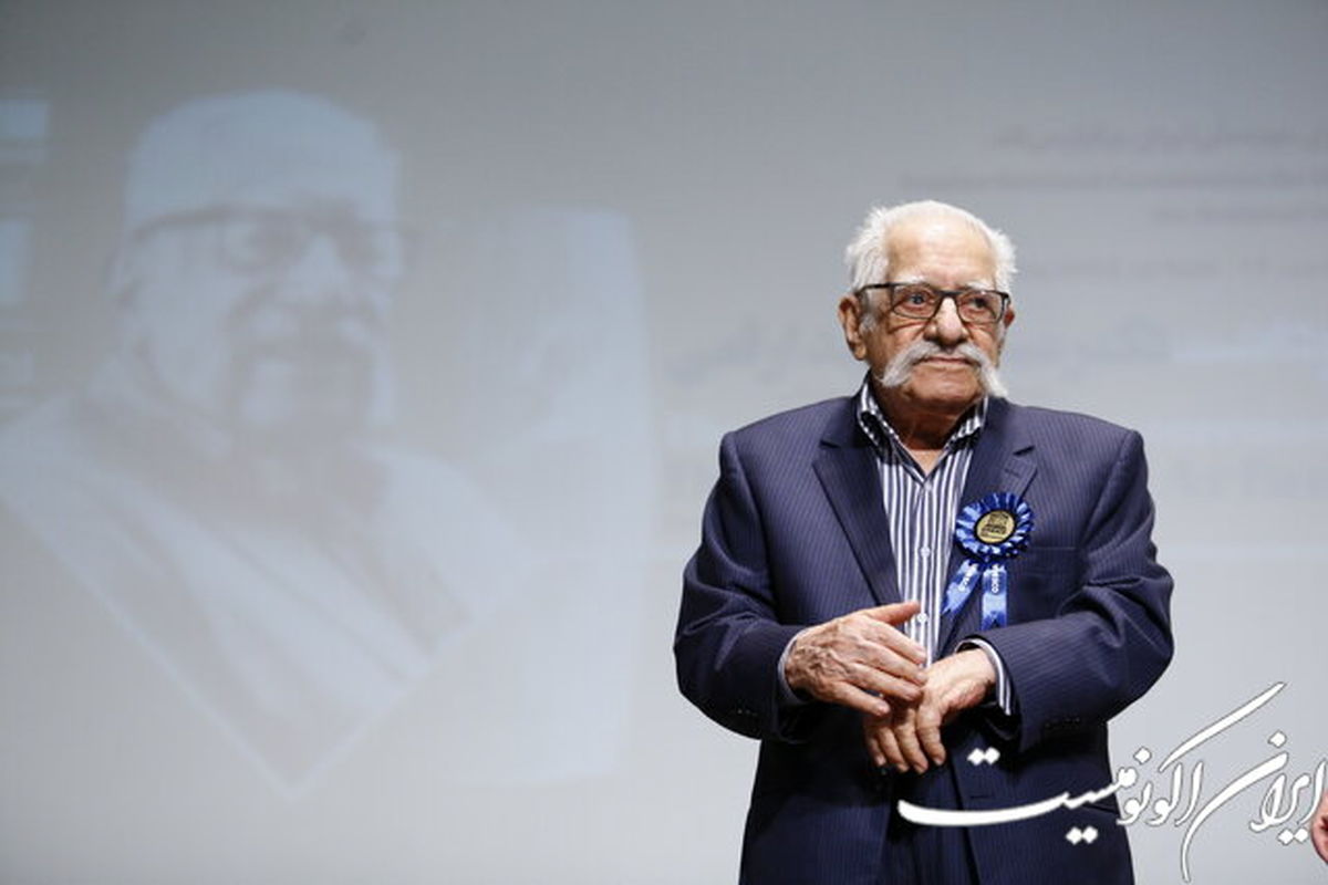 نشان یونسکو به عبدالمجید ارفعی اهدا شد