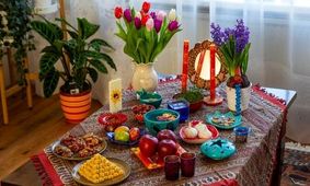 فلسفه سفره ۷ سین چیست؟ / از سرکه و سماق تا سیب و سکه