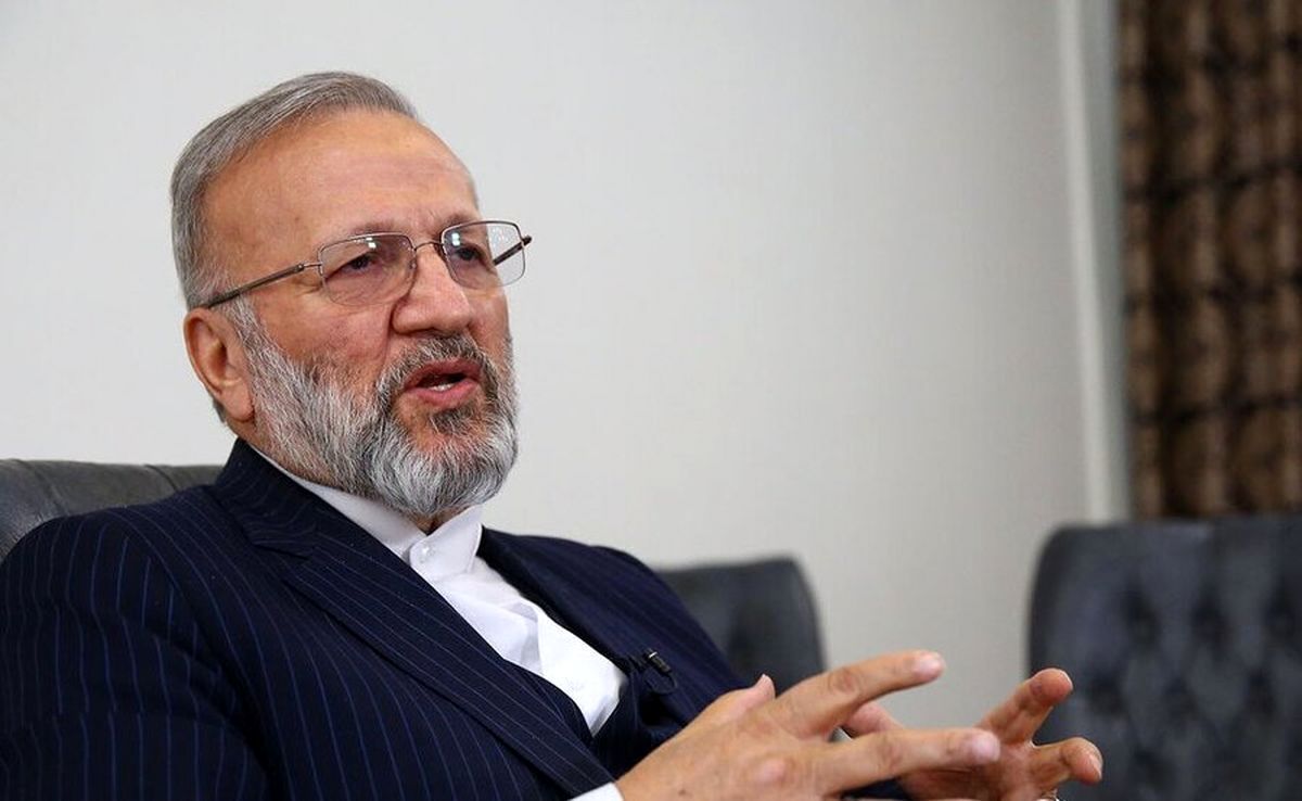 منوچهر متکی، بدون سمت رسمی به دیدار سفیر روسیه رفت/ هدف «باشگاه مقابله با تحریم‌ها» چیست؟/ عکس

