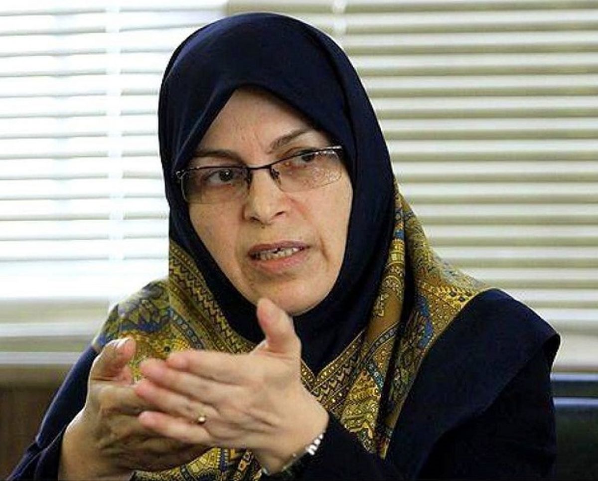 در جلساتی نمایشی که تاثیری ندارد و در هیچ سطحی از نظام شنیده نمی‌شود، شرکت نمی کنم