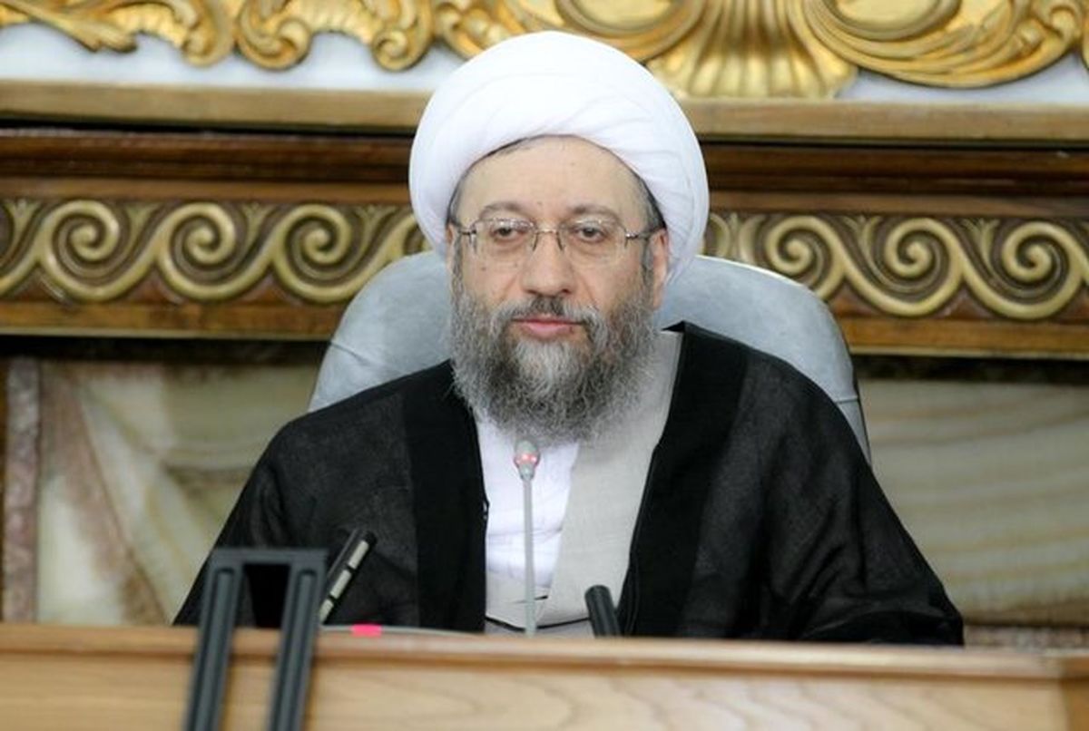 با قاچاقچیان کالاهای اساسی از جمله قاچاق دام به شدت برخورد کنید