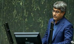عفو عمومی پایه‌های مشروعیت نظام را قوی‌تر می‌کند/ نباید گذاشت عده‌ای با ادعای انقلابی‌گری کشور را زمین‌گیر کنند/ به انقلابی‌نماهای مخالف اصلاح کشور مشکوکیم