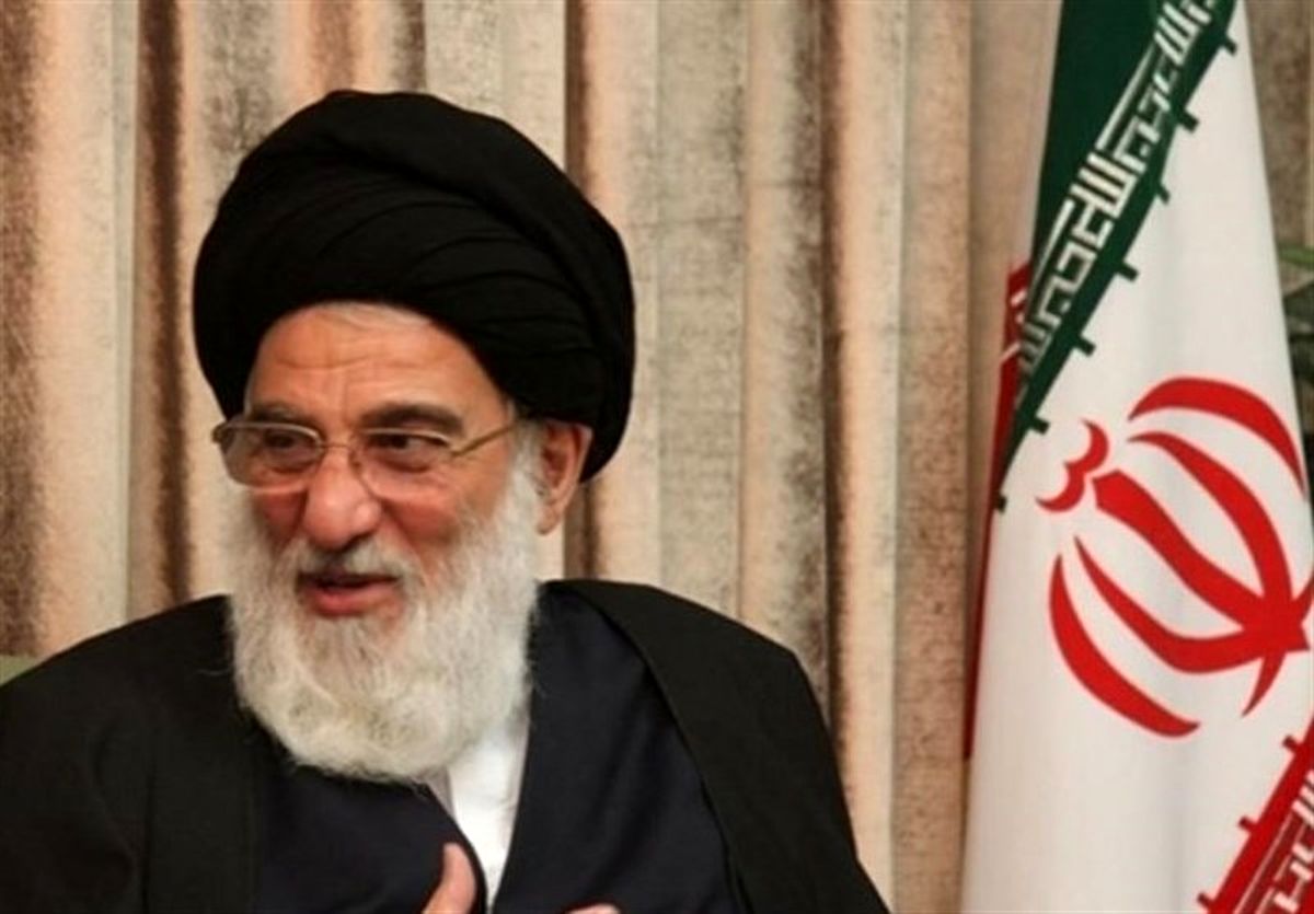درخواست نمایندگان از آیت‌الله "هاشمی‌شاهرودی" درباره بازگرداندن ۲ لایحه به مجلس