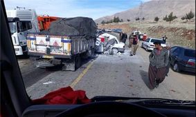 برخورد پژو و تریلی ۷ کشته بر جا گذاشت