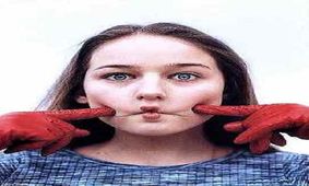 آموزش چندین حرکت مفید برای ورزش صورت