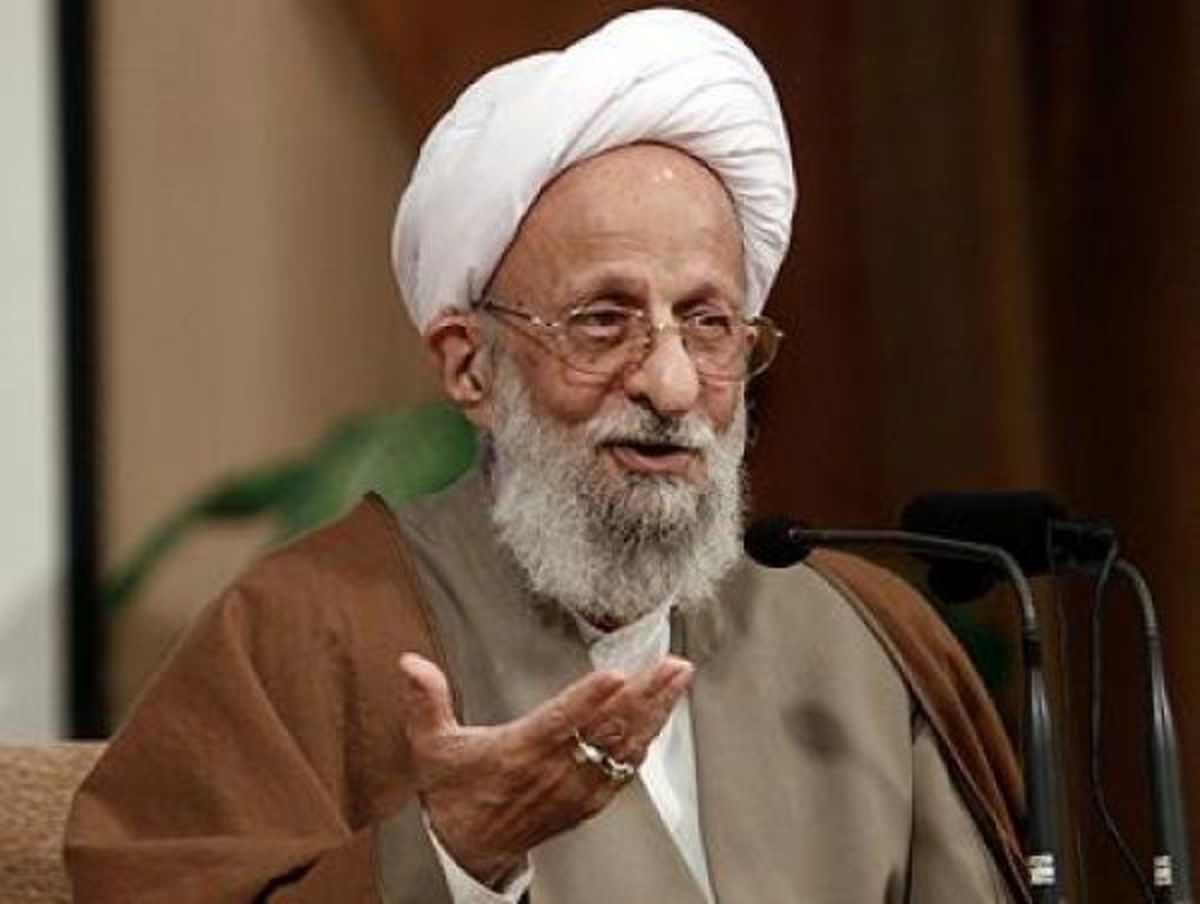 آیت‌الله مصباح: یکی از رؤسای جمهور سابق گفته بود ولایت‌فقیه، چون در قانون اساسی آمده، مورد قبول ماست /ممكن است بگویند بايد دوباره رفراندوم برگزار کنیم تا ببینیم اصلاً مردم اسلام را می‌خواهند یا نه