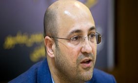 مدیرعامل خانه تئاتر تذکر مجلس به وزیر ارشاد را «احساسی» خواند!