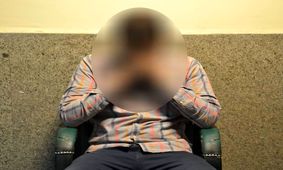قاتل پس از ارتکاب جنایت، چک‌های بانکی مقتول را وصول می‌کرد