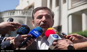 واعظی: روحانی در جریان انتصاب "دامادش" در وزارت صنعت نبود /انتظار داریم قیمت کالاهایی که بخاطر نوسانات ارزی بالا رفته بود پایین بیاید/جلیلی علیه برجام فرافکنی می کند