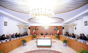 پرداخت حقوق کارکنان دولت در سال آینده بر اساس میزان بهره‌وری صورت می‌گیرد

