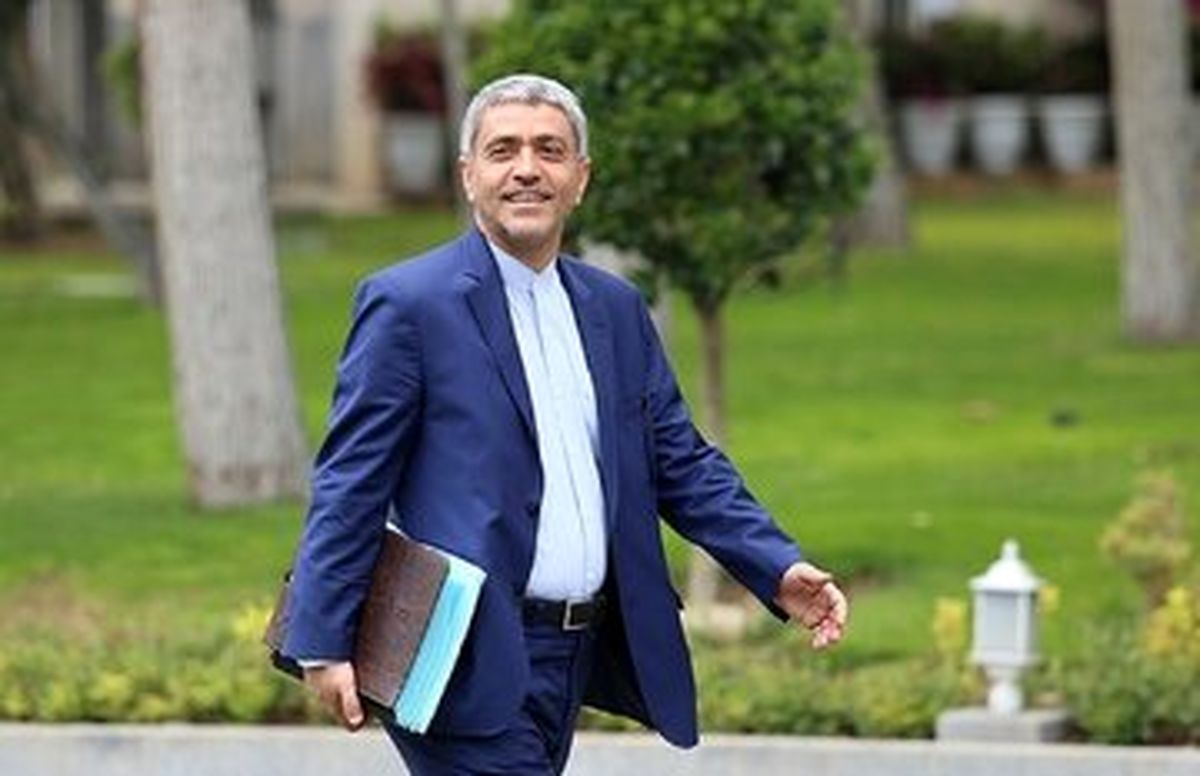 فرمانده اقتصادی ستاد پزشکیان کیست؟/ علی طیب نیا چگونه تورم را تک رقمی کرد؟