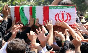 پیکر شهید مدافع در زرین‌شهر تشییع شد