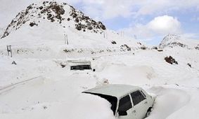 راه ارتباطی ۶۰ روستای آذربایجان شرقی همچنان مسدود است