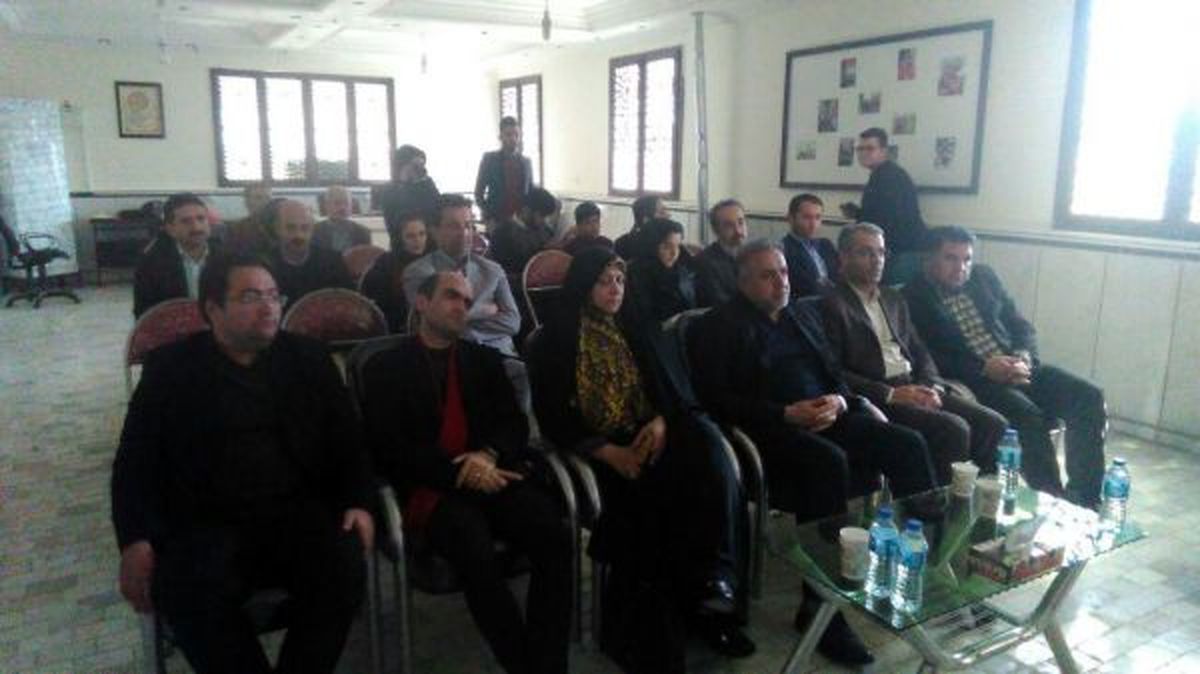 فرماندار گرگان :مسئولان را وادار به پاسخگویی کنید/مدیرعامل خبرفوری : وظیفه ما بسترسازی برای پیگیری مطالبات مردم است