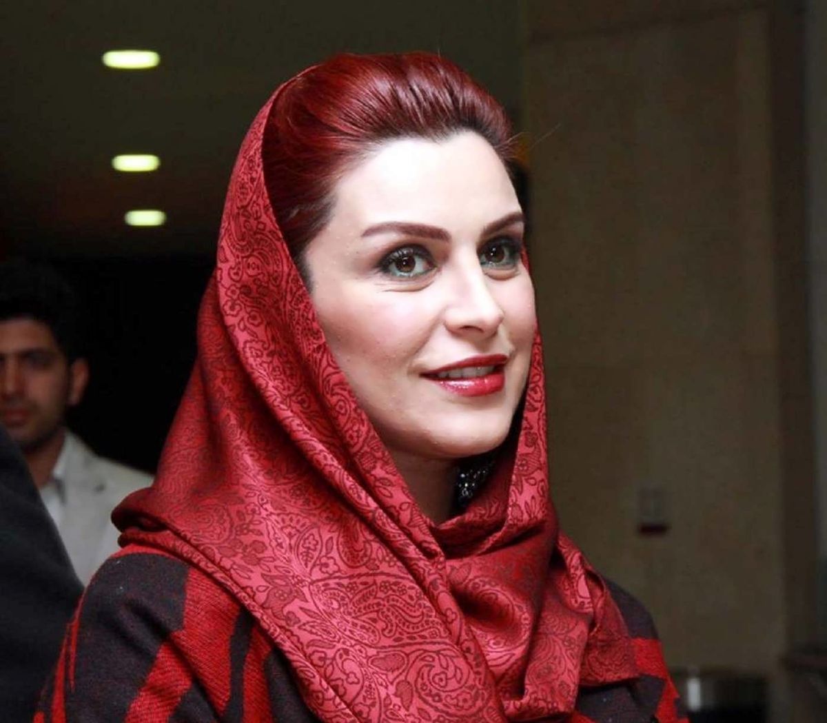 ماهچهره خلیلی با کلاه در اکران "قرارمون پارک شهر"+عکس