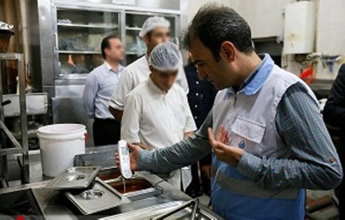 ۲۵۰ بازرس در همدان به اماکن تهیه و توزیع مواد غذایی سرکشی می‌کنند