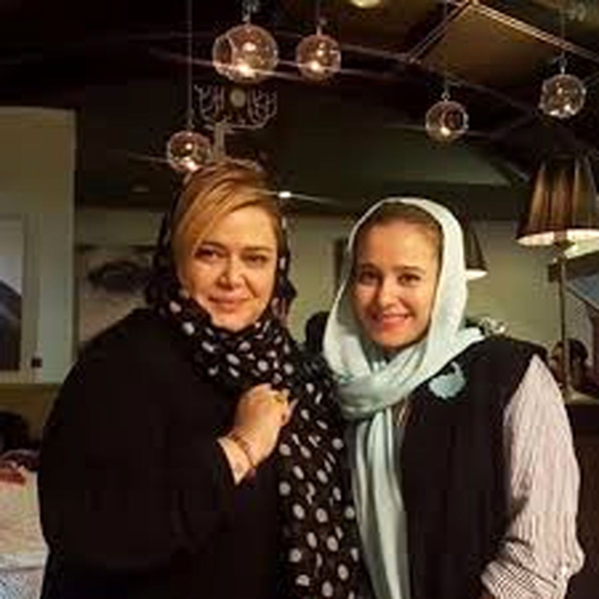 فیلم / دابسمش بامزه بهاره رهنما و الناز حبیبی
