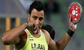 پیراهن حدادی برای مسابقات قهرمانی آسیا رونمایی شد