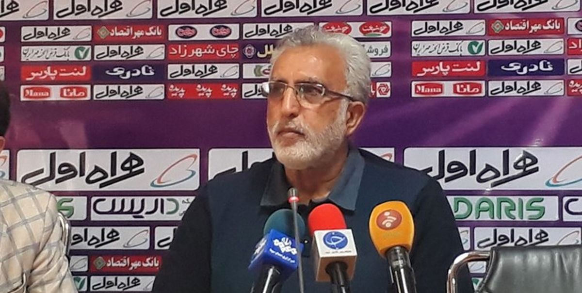 فرکی: زنوزی باید بیشتر دقت کند؛ما هم دو بازی باحتیم اما به کسی ربط ندادیم